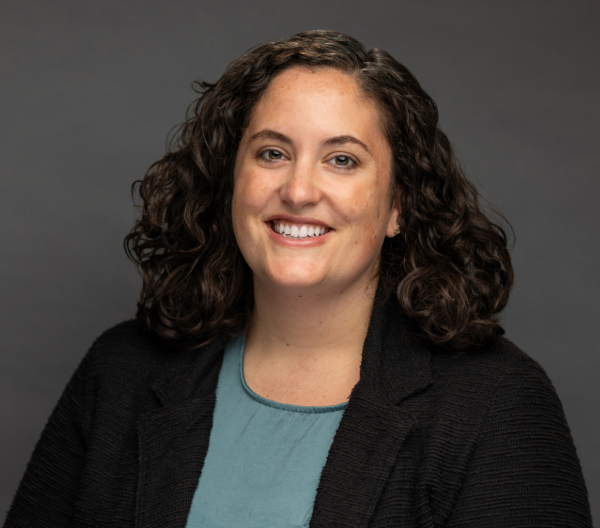 Emily Allen Headshot